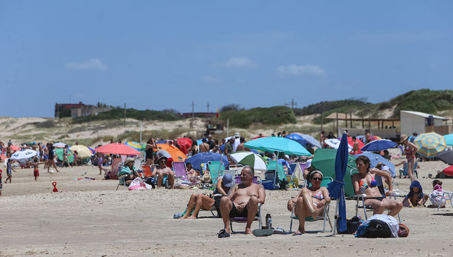 Tejo, fútbol tenis y paleta