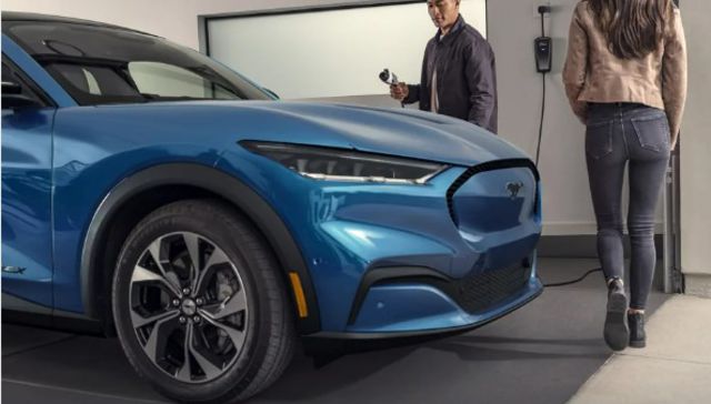 Cargando competencia