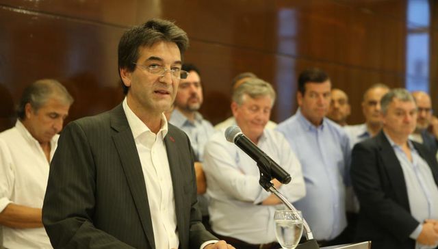 Paren la mano