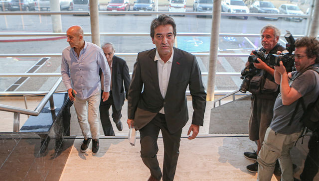 De un lado o del otro