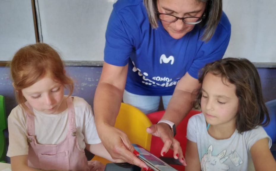 Fundación Telefónica Movistar participó en “Escuela de Verano 2023”