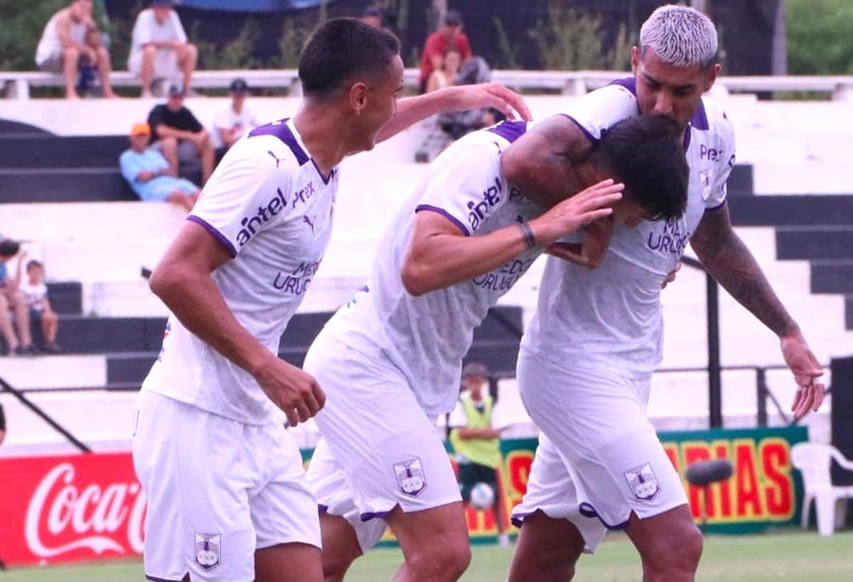 Apertura: Defensor Sporting se impuso 3-0 a Montevideo City Torque en ...