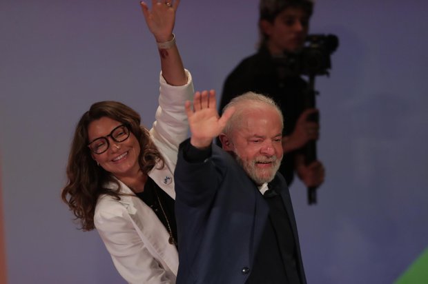 Tras suspender su viaje la semana pasada, Lula visitará China entre el 11 y el 15 de abril