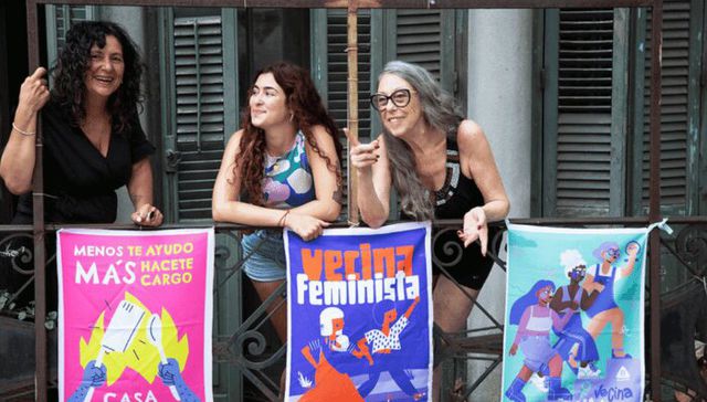Marea violeta