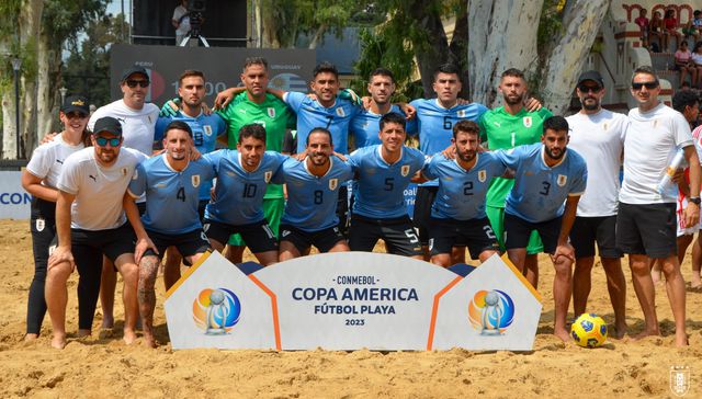 Uruguay a la Copa Mundial de Fútbol Playa 2021 tras vencer a Paraguay - AUF