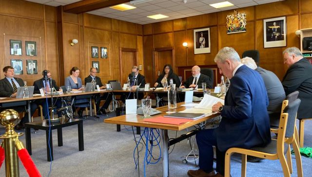 Escribe embajadora Faye O'Connor