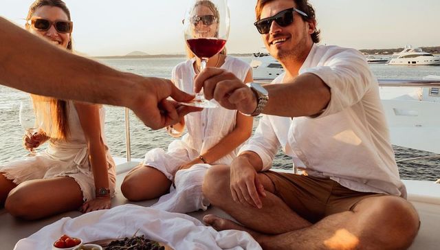 Llega el último ciclista