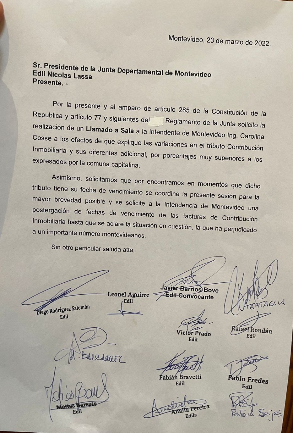 La solicitud presentada la semana pasada por la bancada de la oposición. Foto cedida a Montevideo Portal.