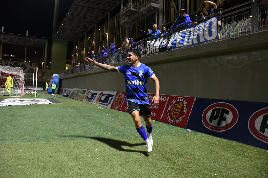 Chile Gonzalo Montes Anotó En El 1 1 De Huachipato Que Es El único Líder 