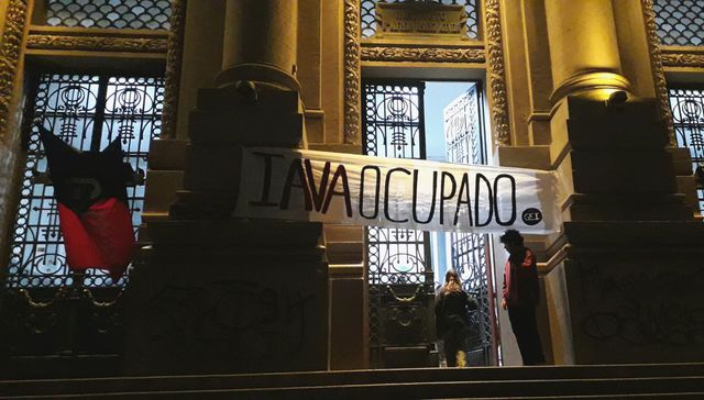 “Insubordinación”