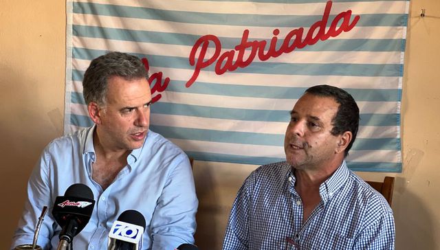 Golpe en la mesa