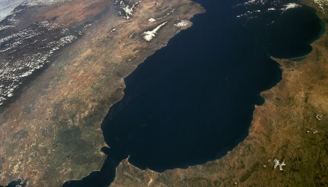 Por las columnas de Hércules