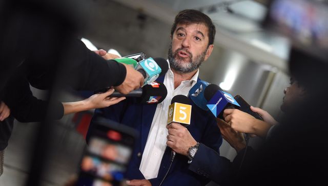 Por TV
