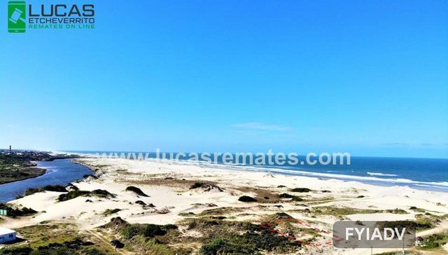 A un clic de la playa