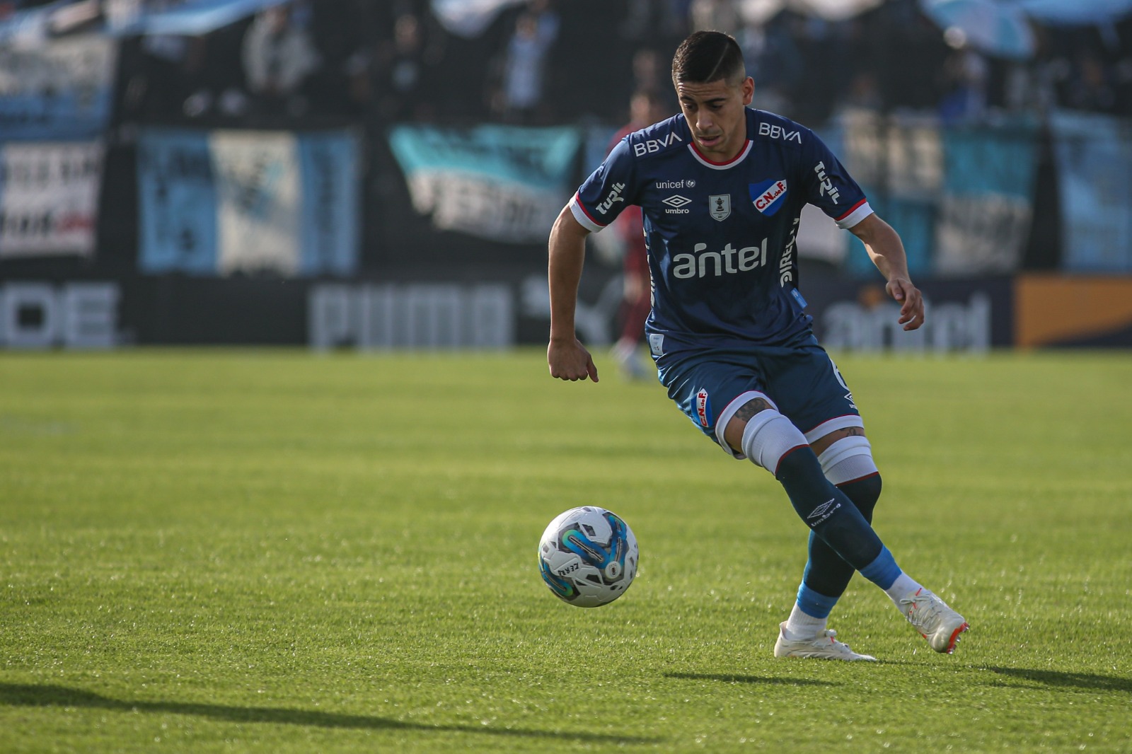 Tenfield.com » Fútbol playa: Uruguay perdió contra los mejores