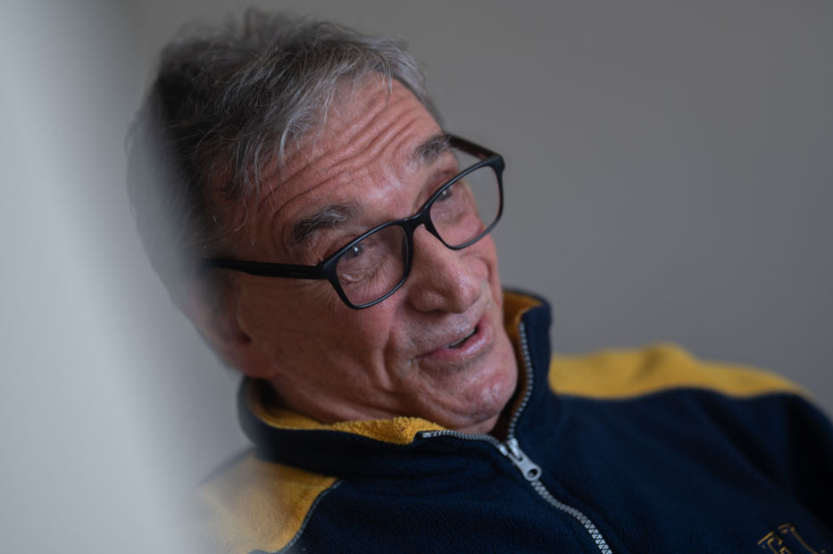 Cacho de la Cruz está aislado y en CTI hace casi una semana por cuadro de salud complejo