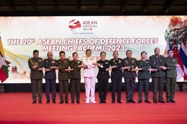 Países asiáticos de la ASEAN organizan sus primeros ejercicios militares conjuntos