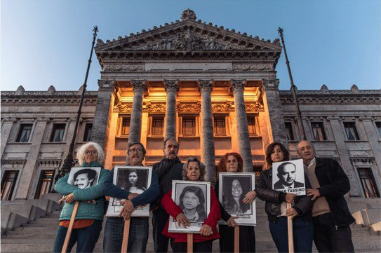 Familiares de Detenidos Desaparecidos convoca a acto multitudinario fuera del Parlamento