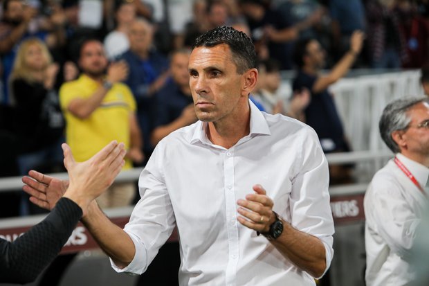 “Pensé que podía tener una chance”, Poyet vuelve al ruedo y habló del sueño con la Celeste