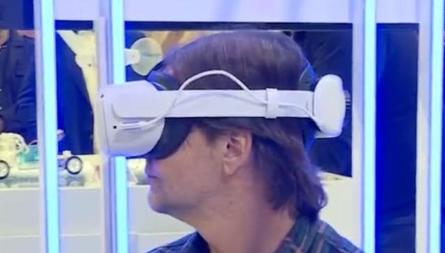 Afuera tenía el Delorean