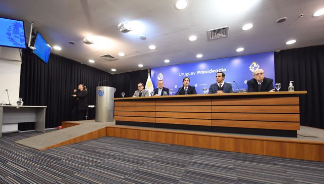 Escribe Juan Miguel Carzolio