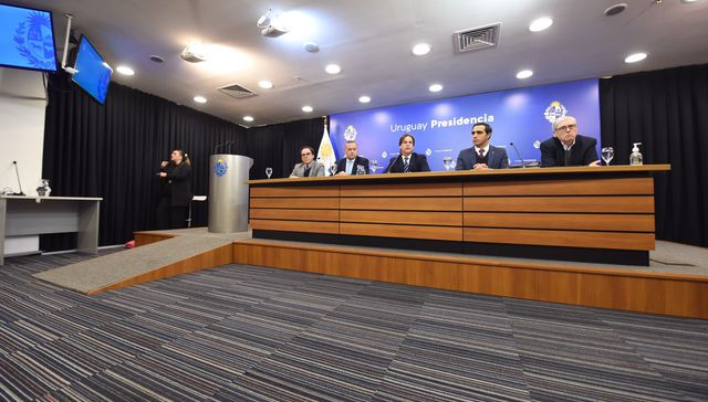 Escribe Juan Miguel Carzolio