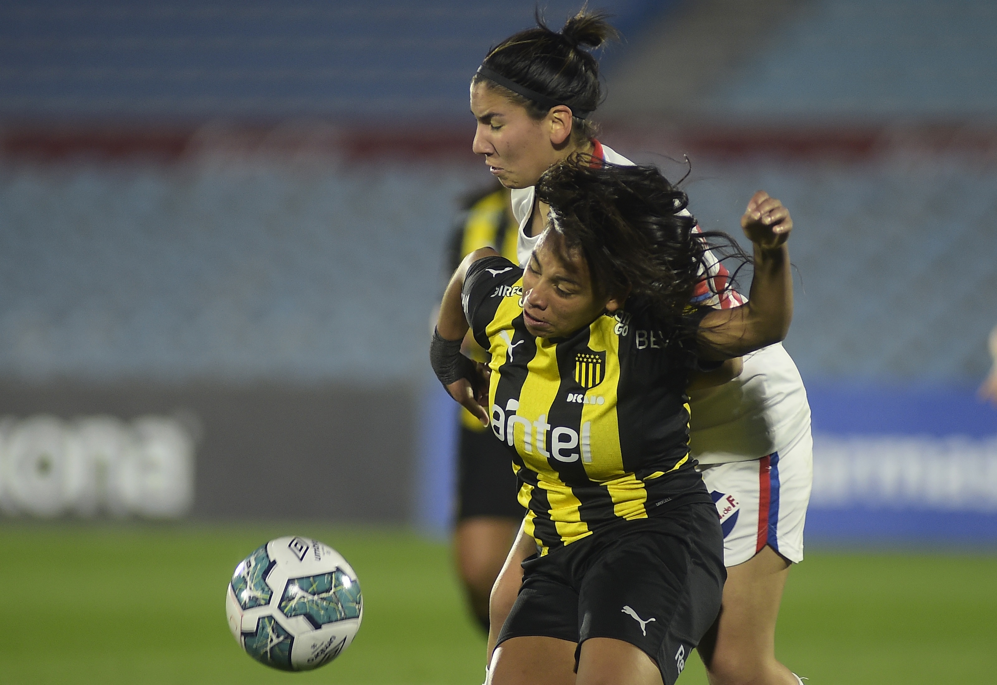 Peñarol se afirma en la cima del Torneo Clausura 2023 del fútbol femenino -  EL PAÍS Uruguay