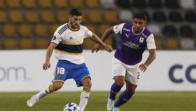 Con el pie izquierdo