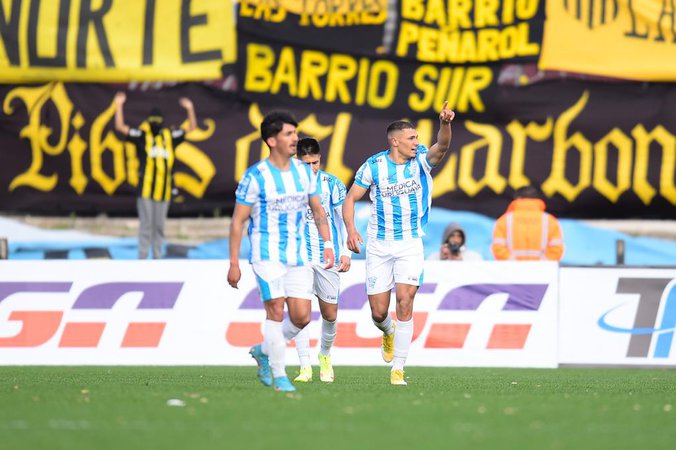 Cómo salió Peñarol: 1-1 contra CA Cerro, goles de Dylan Nandín y Abel  Hernández, Torneo Clausura de Uruguay 2023, Deportes