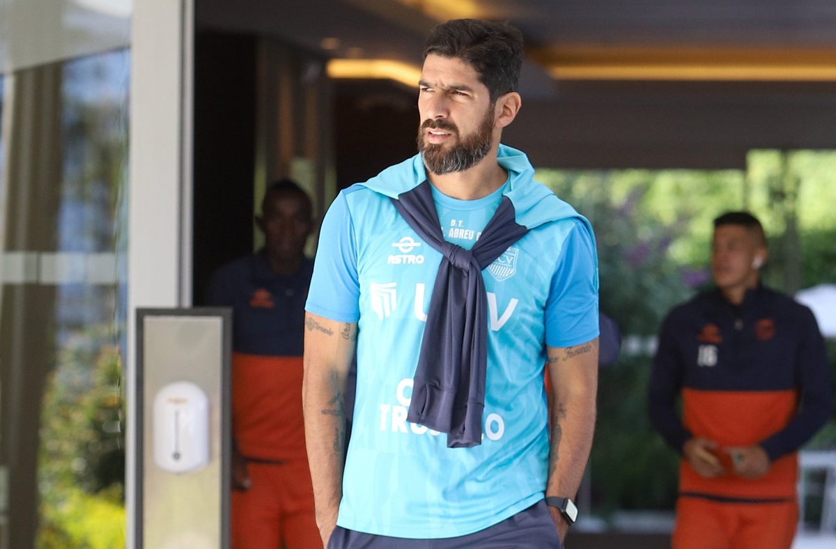 El pedido del Loco Abreu a Marcelo Bielsa si lo designan como ...