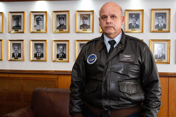 Comandante de la Fuerza Aérea sobre coronel cesado: “Uruguay no queda muy bien”
