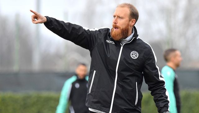 Rojo, negro y celeste