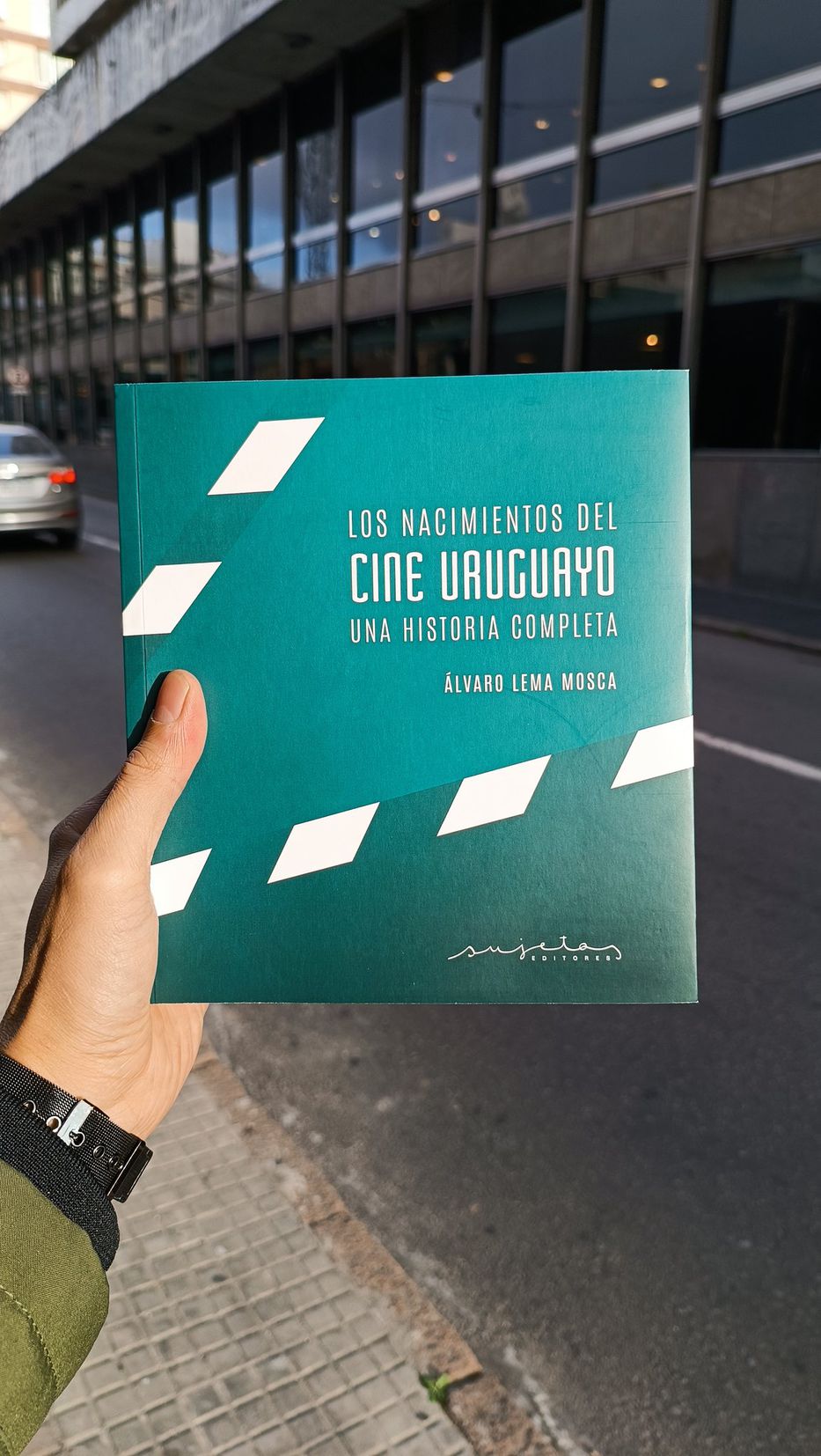 De la pantalla a las páginas