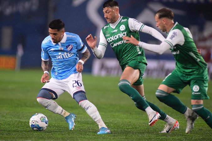 Nacional y Peñarol lideran el Clausura, Plaza Colonia la Tabla Anual - La  Colonia Digital