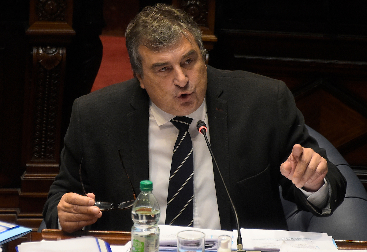 “El FA nunca tomó decisiones en contra”: Botana por vínculo de partidos con narcotráfico