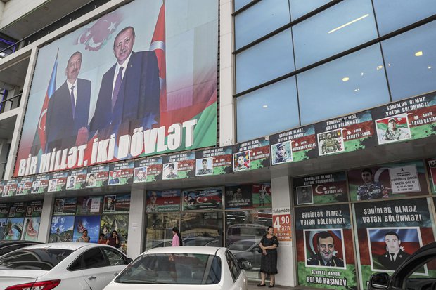 Erdogan dice que Turquía solo aceptará la soberanía azerbaiyana para Nagorno-Karabaj