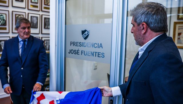 En su nombre