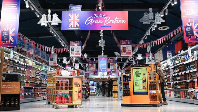 Tienda Inglesa inauguró la tradicional Fiesta de Gran Bretaña
