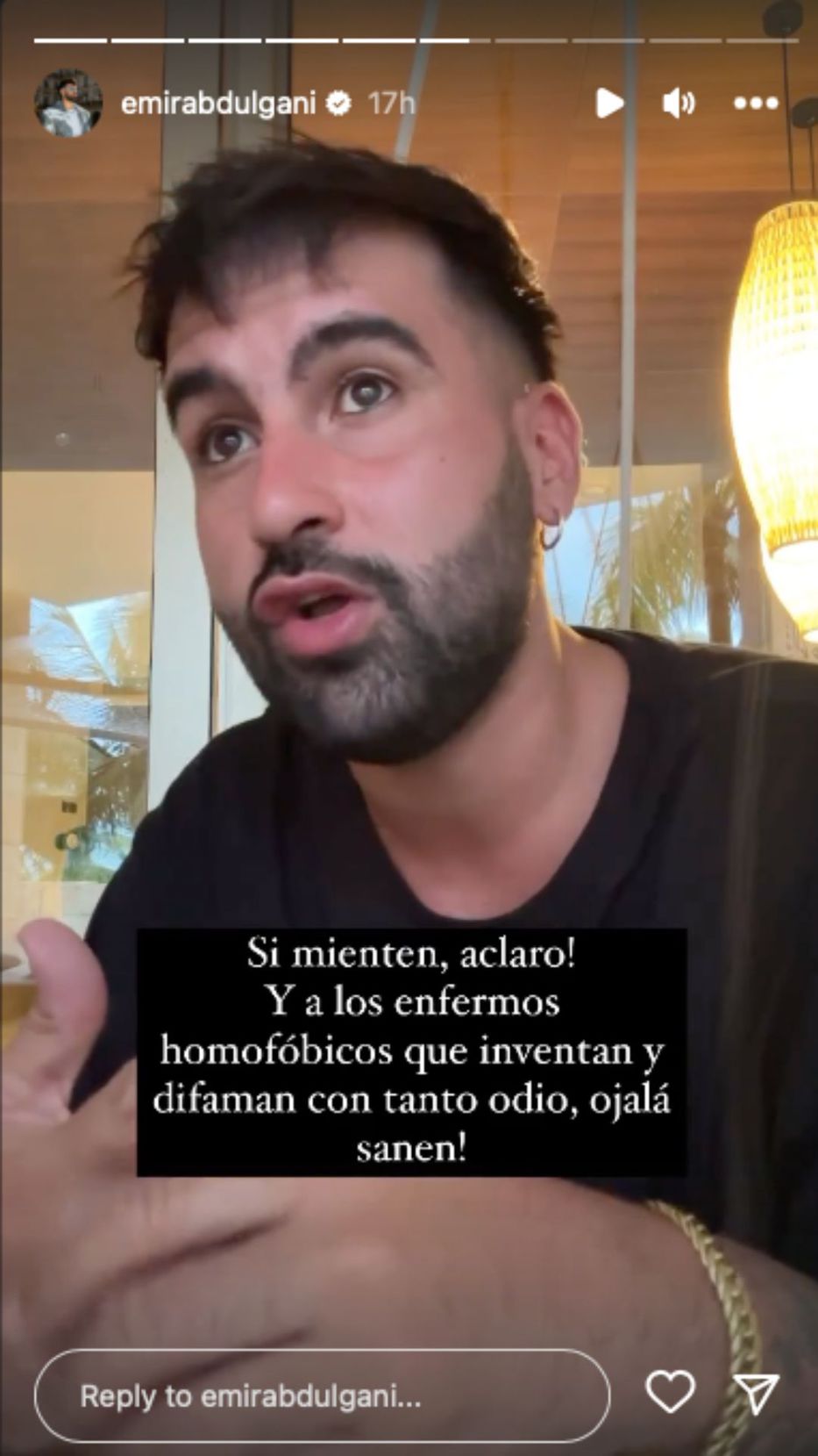 Foto: captura historias de Instagram / @emirabdulgani