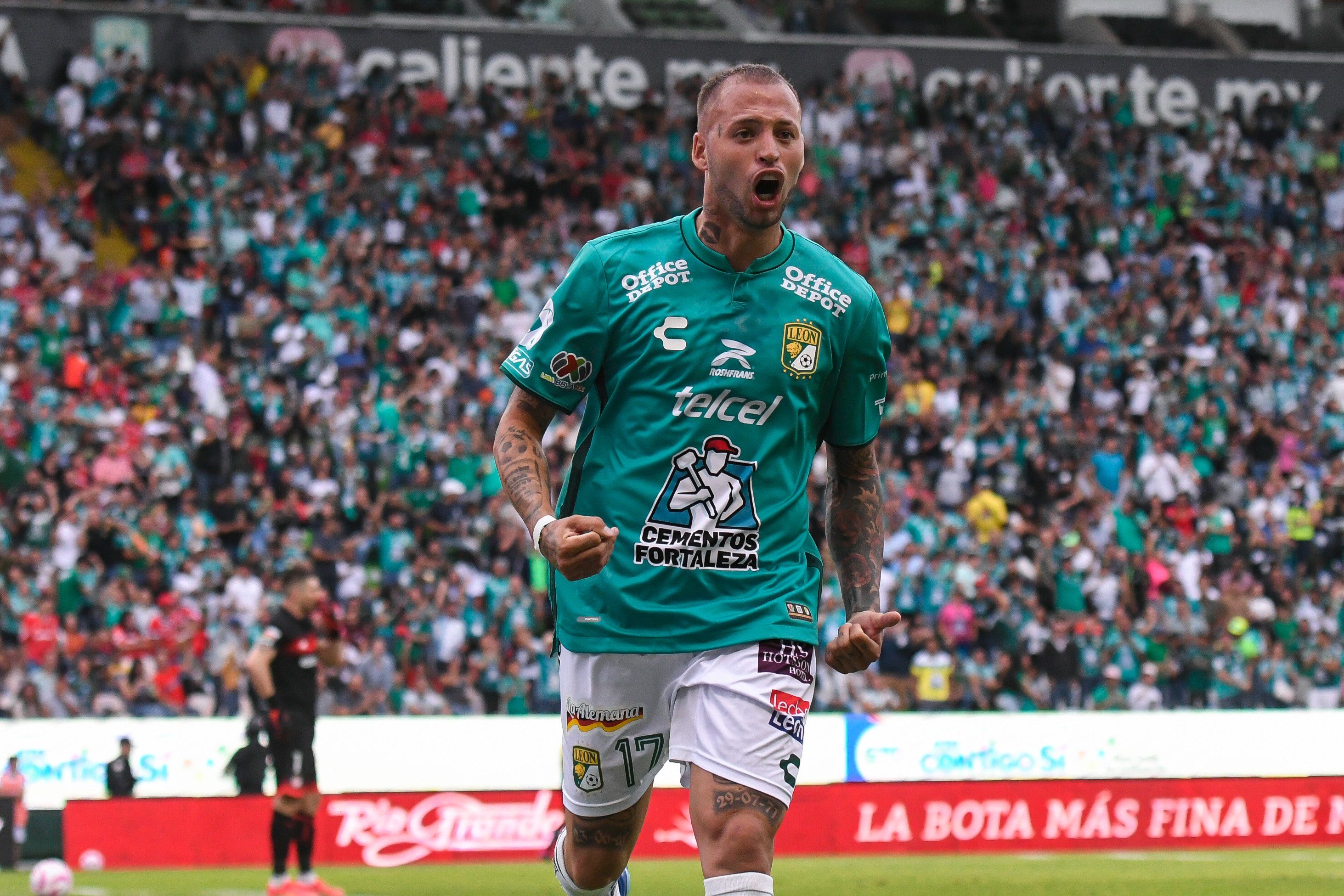 El uruguayo 'Diente' López define triunfo de León sobre Toluca – Latina  Network