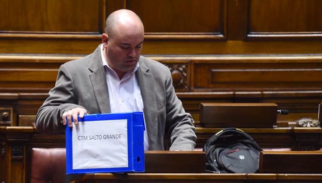 Diputado bazooka