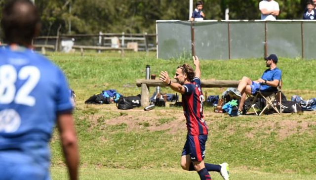 Uno más a la vitrina