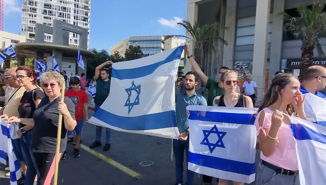 Escribe Ana Jerozolimski