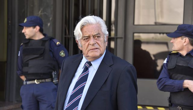 Como antónimo de civilización