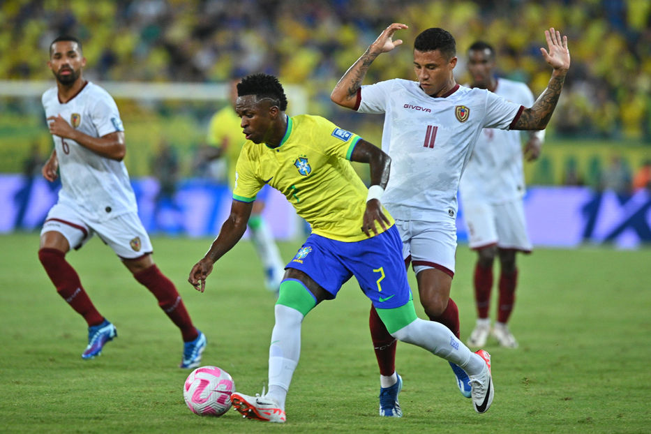 Eliminatorias: Brasil y Venezuela están empatando sin goles en el Arena  Pantanal de Cuiabá