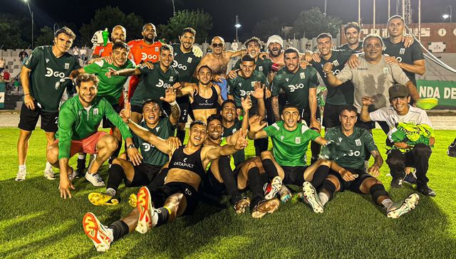 Bajo agua: Racing le estaba ganando a Plaza Colonia, pero el partido fue  suspendido tras un intenso chaparrón - EL PAÍS Uruguay