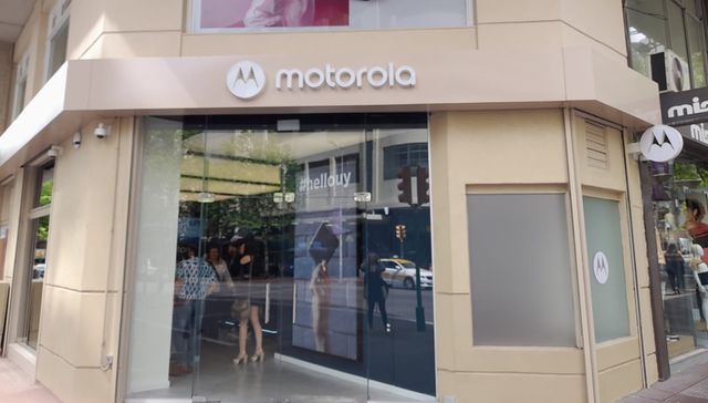 Motorola inauguró su primer local en Uruguay: encontralo en 18 de julio y Río Branco