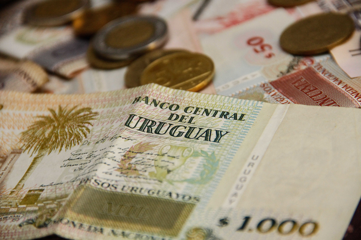 BCU anunció dos medidas para fortalecer el ahorro en pesos frente a dólares: ¿cuáles son?