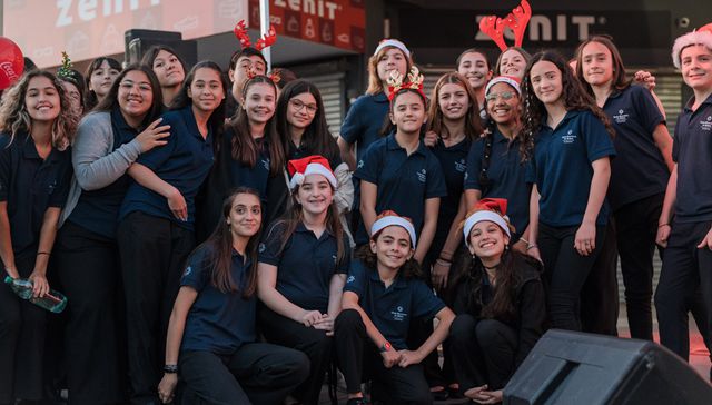 TaTa junto a Coca-Cola celebran una Navidad llena de ilusión en el Cerro