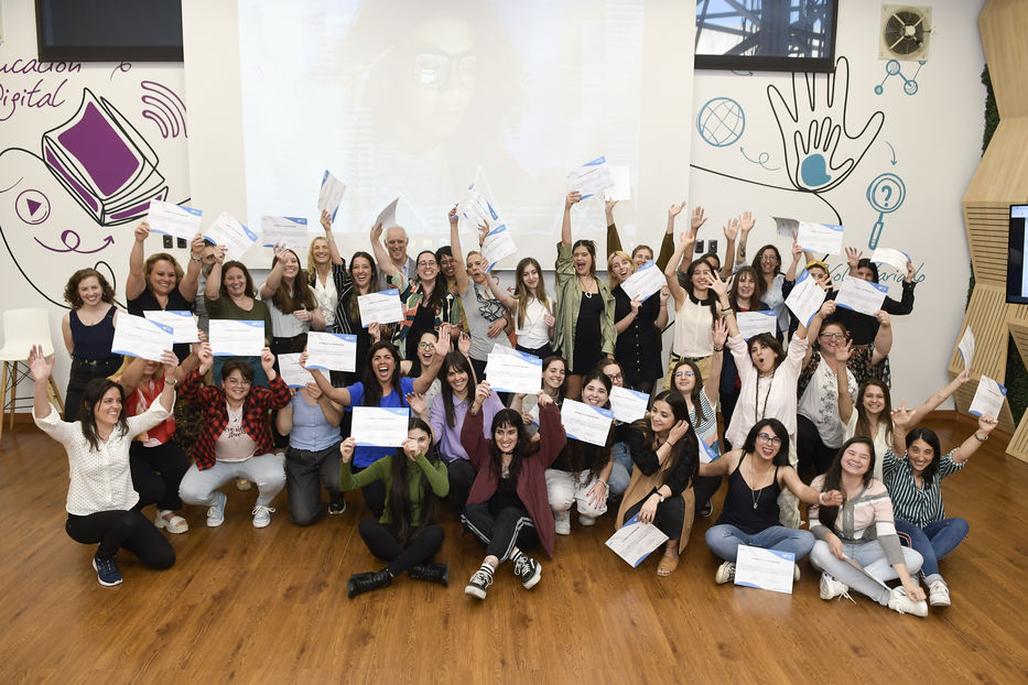 Primera edición de Mujeres hackers / Foto: cedida a Montevideo Portal